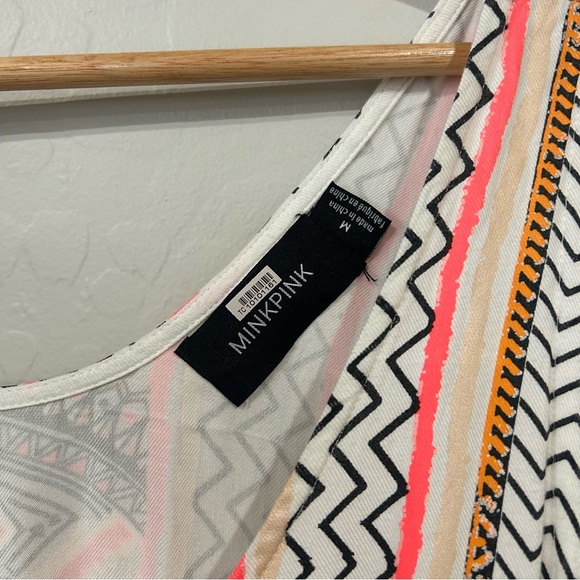 MINKPINK Boho Geometric Print Romper Size M Elastic Waist Pockets Aztec medium - Picture 4 of 8